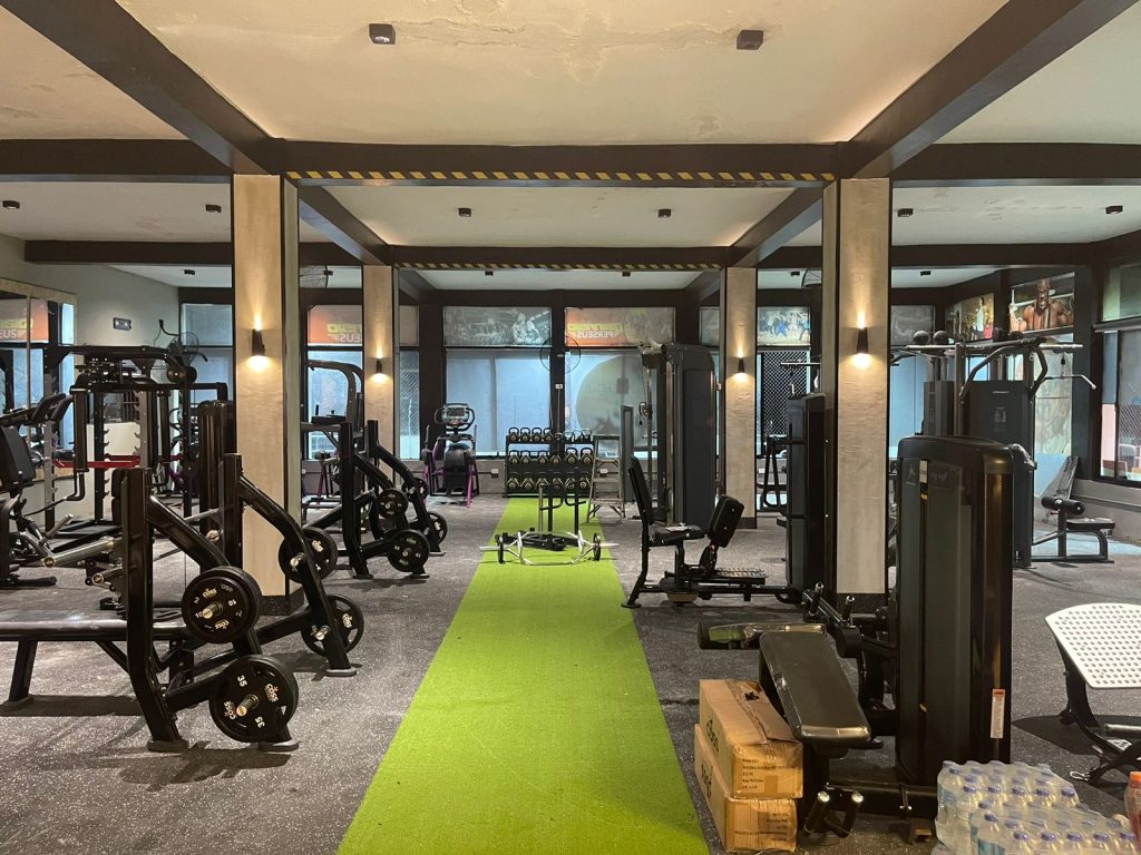 gimnasio santo domingo este